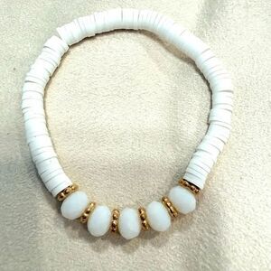 NWOT Vivian Seven Handmade Clay Disc Beaded Stretch Bracelet White Gold